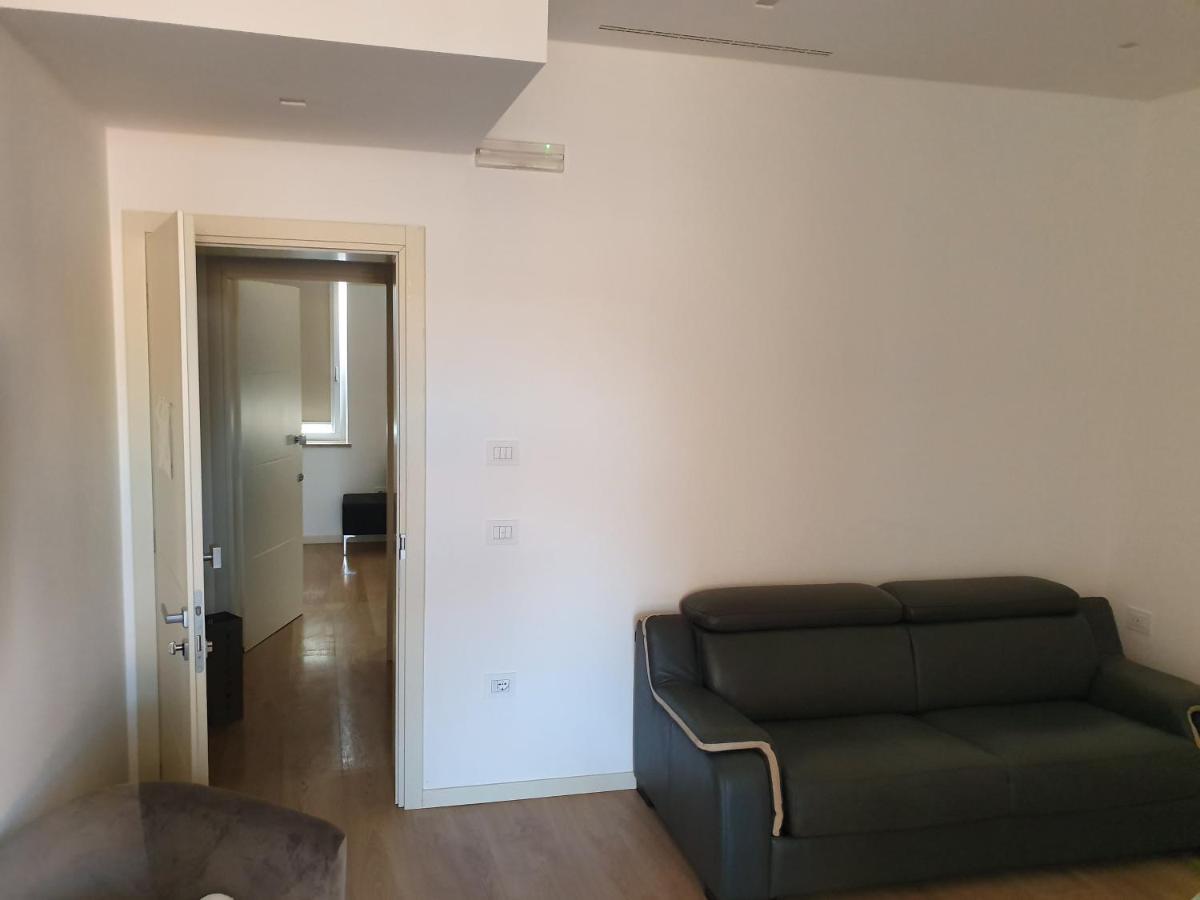 Mi Casa Es Tambien Tu Casa Vips 호텔 베로나 외부 사진