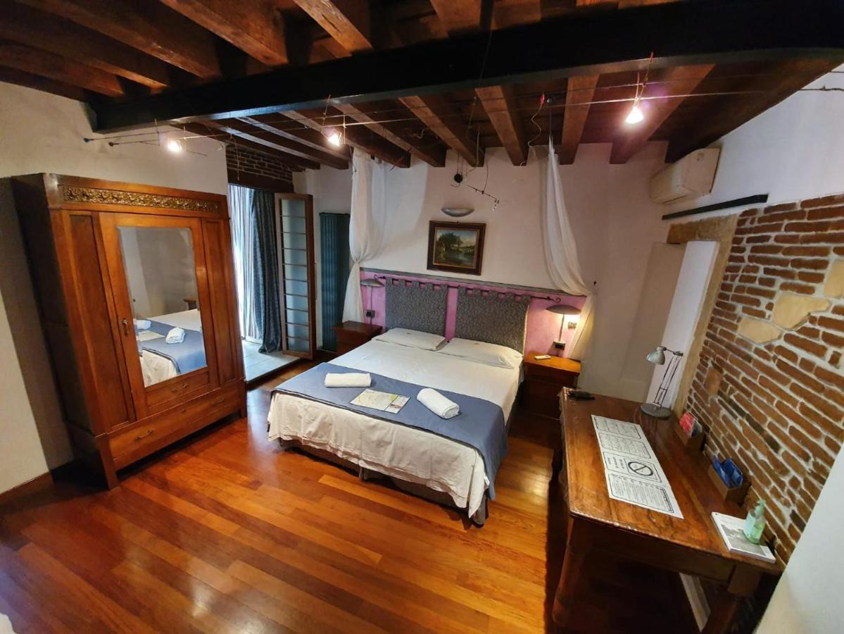 Mi Casa Es Tambien Tu Casa Vips 호텔 베로나 외부 사진