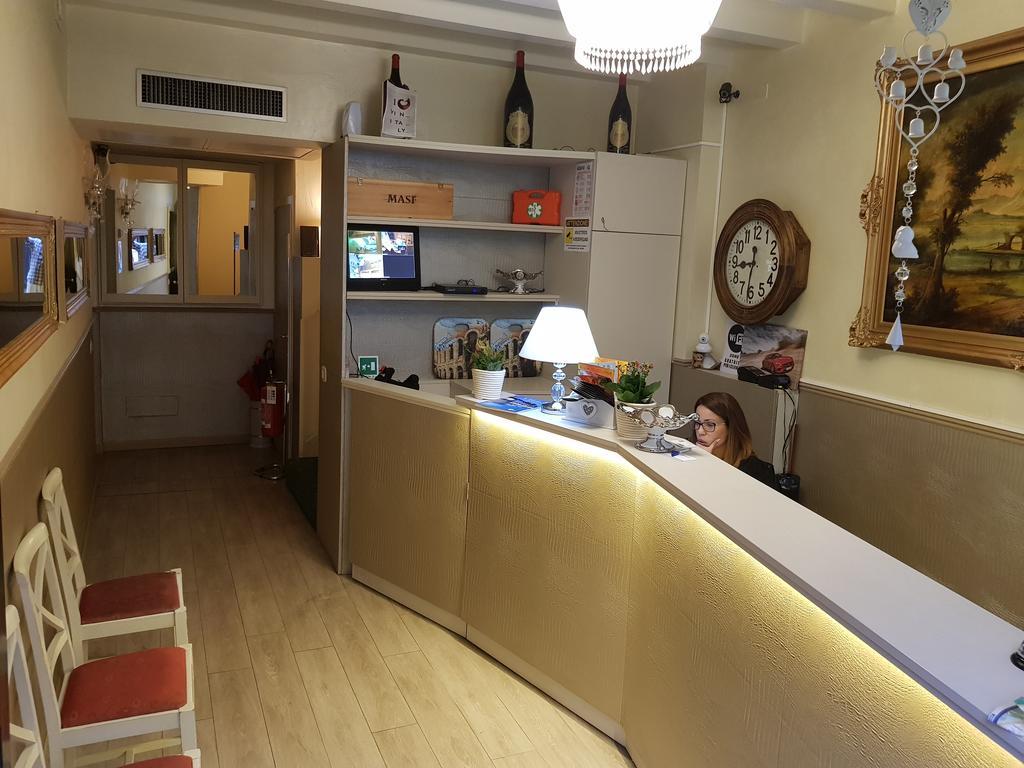 Mi Casa Es Tambien Tu Casa Vips 호텔 베로나 외부 사진