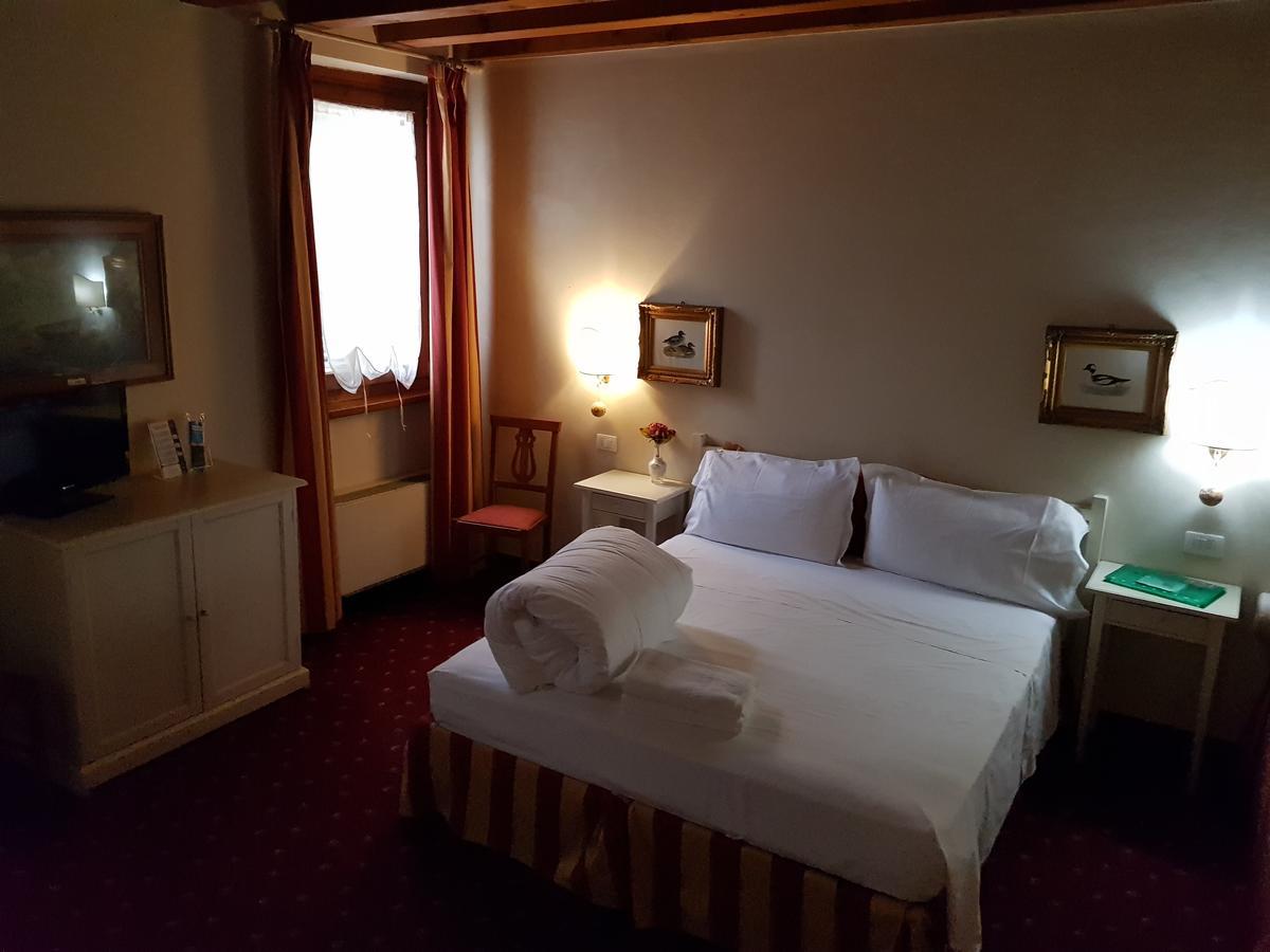 Mi Casa Es Tambien Tu Casa Vips 호텔 베로나 외부 사진