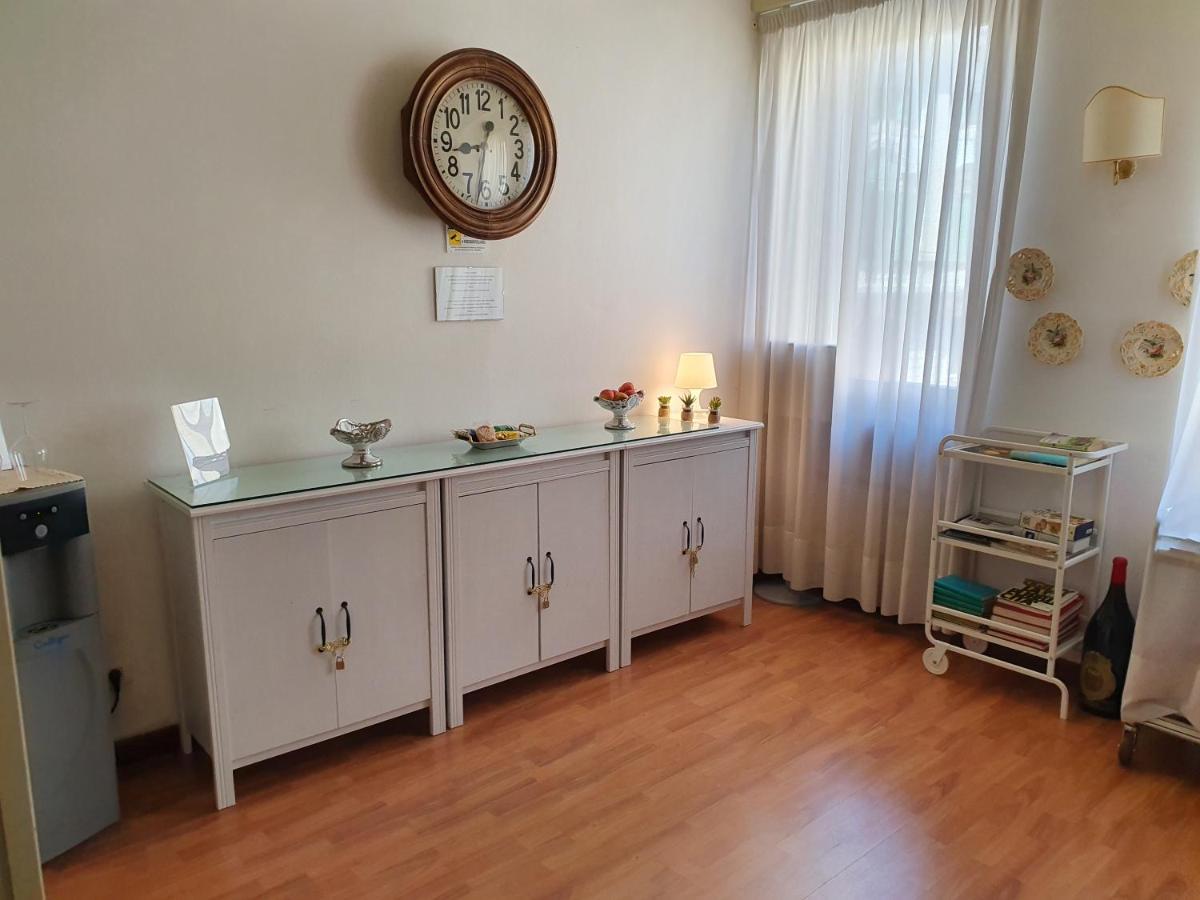 Mi Casa Es Tambien Tu Casa Vips 호텔 베로나 외부 사진